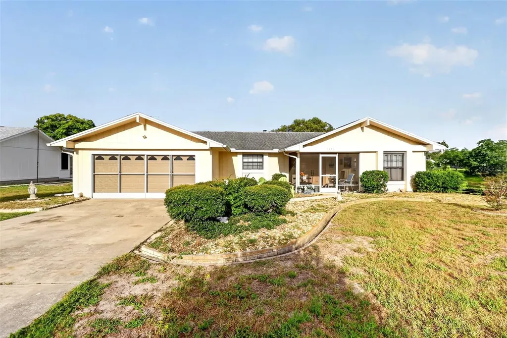 7465 Galloway Road Weeki Wachee FL 34613