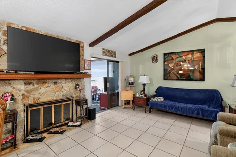 7465 Galloway Road Weeki Wachee FL 34613