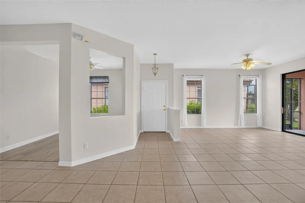 132 Shell Falls Drive Apollo Beach FL 33572