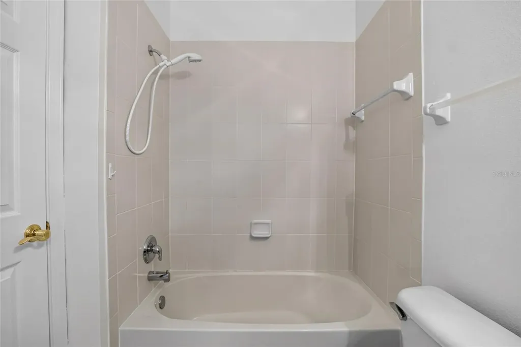 132 Shell Falls Drive Apollo Beach FL 33572