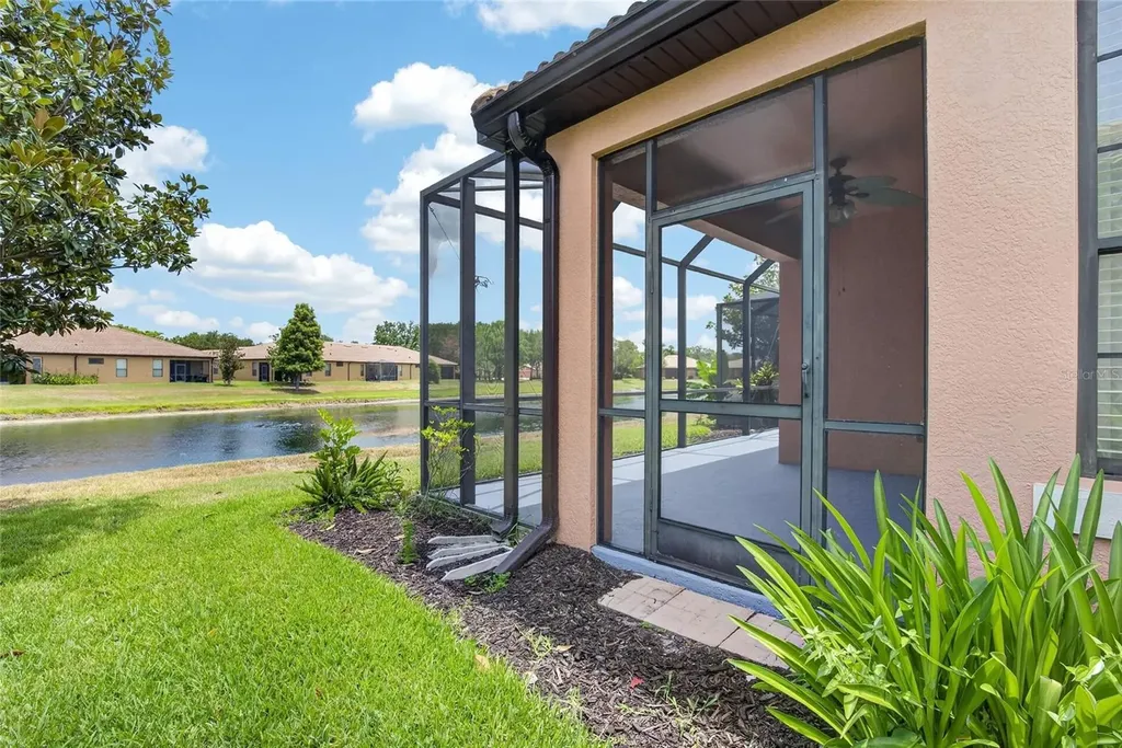 132 Shell Falls Drive Apollo Beach FL 33572
