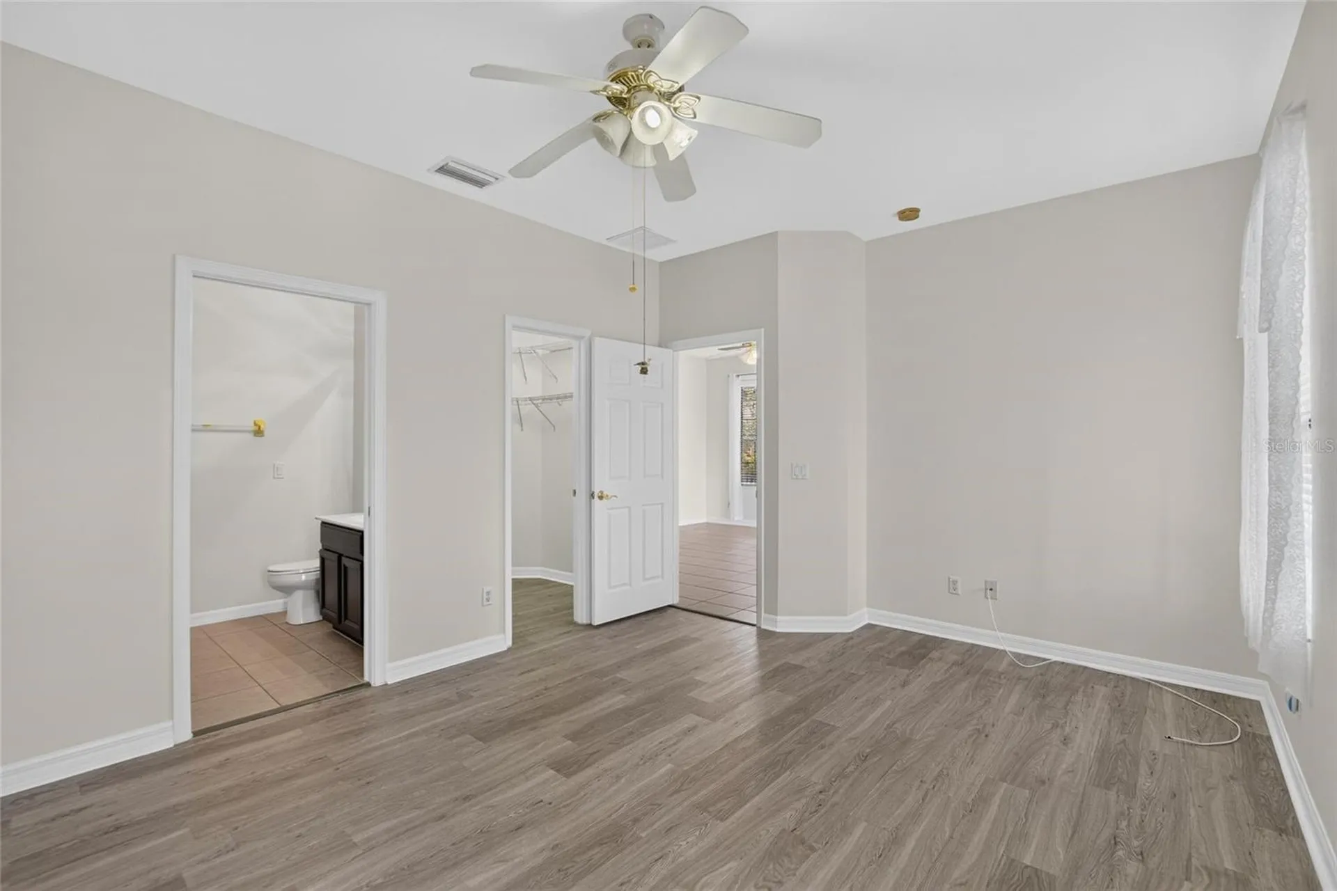 132 Shell Falls Drive Apollo Beach FL 33572