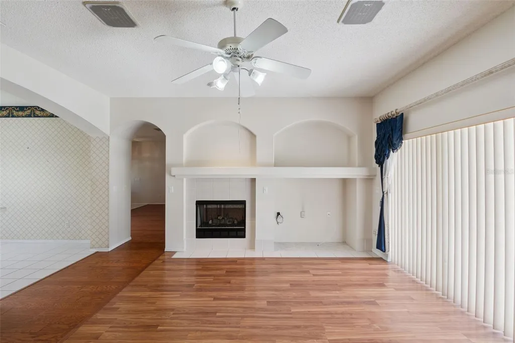 1847 Sparkling Water Circle Ocoee FL 34761