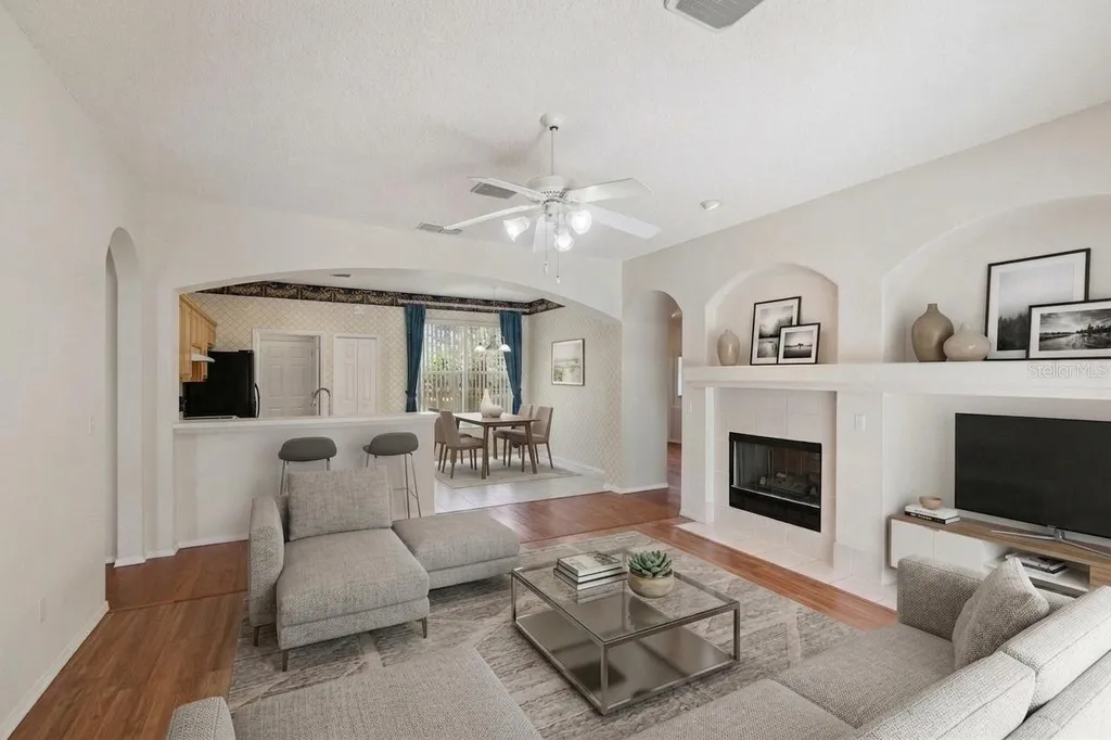 1847 Sparkling Water Circle Ocoee FL 34761