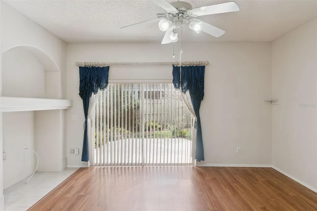 1847 Sparkling Water Circle Ocoee FL 34761
