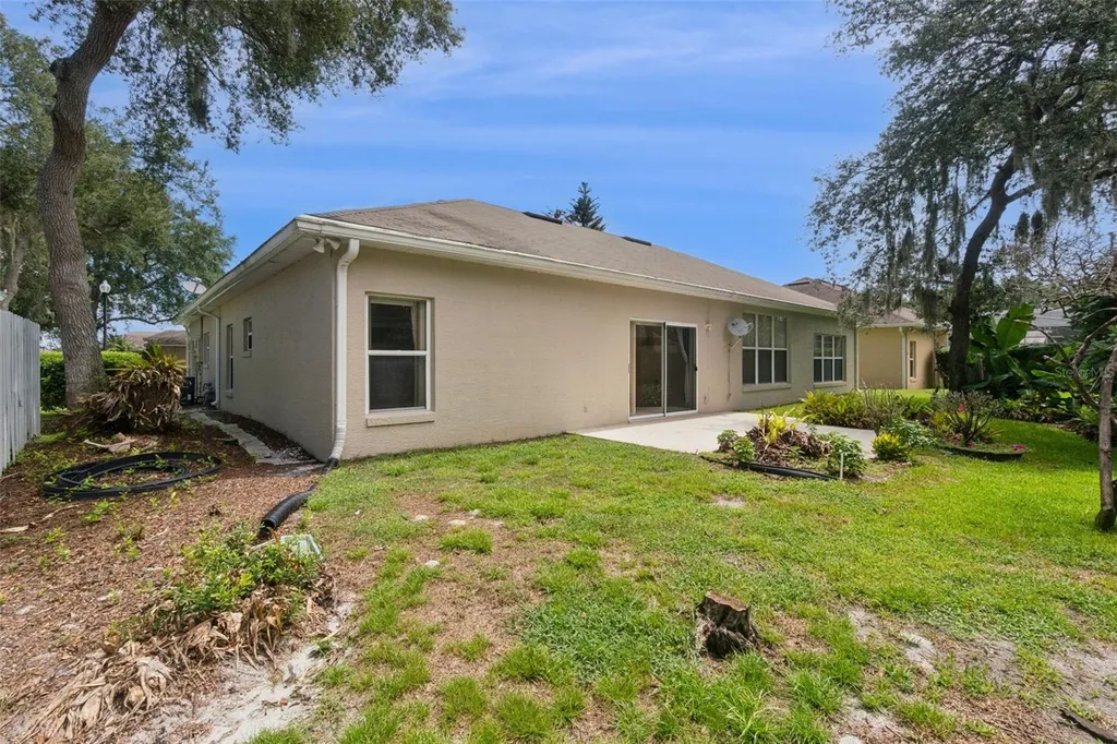 1847 Sparkling Water Circle Ocoee FL 34761
