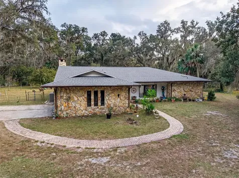 11795 SW Highway 484 Dunnellon FL 34432