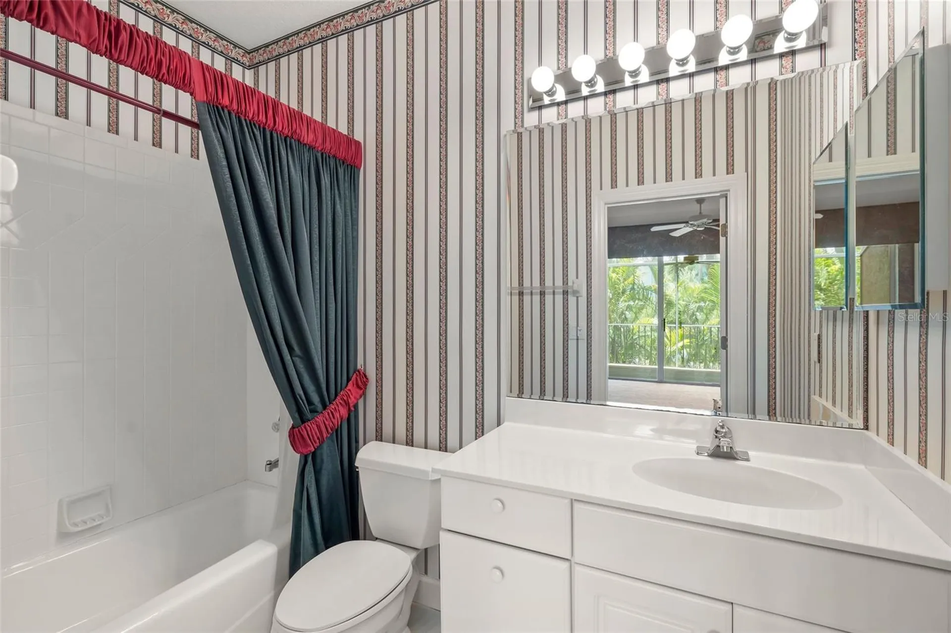 3954 Hamilton Club Circle Sarasota FL 34242