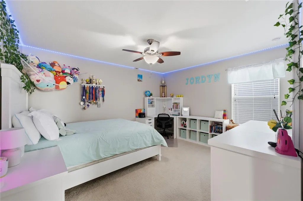 1114 Fountain Coin Loop Orlando FL 32828