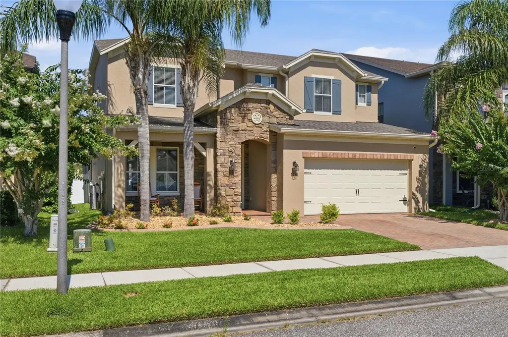 1114 Fountain Coin Loop Orlando FL 32828
