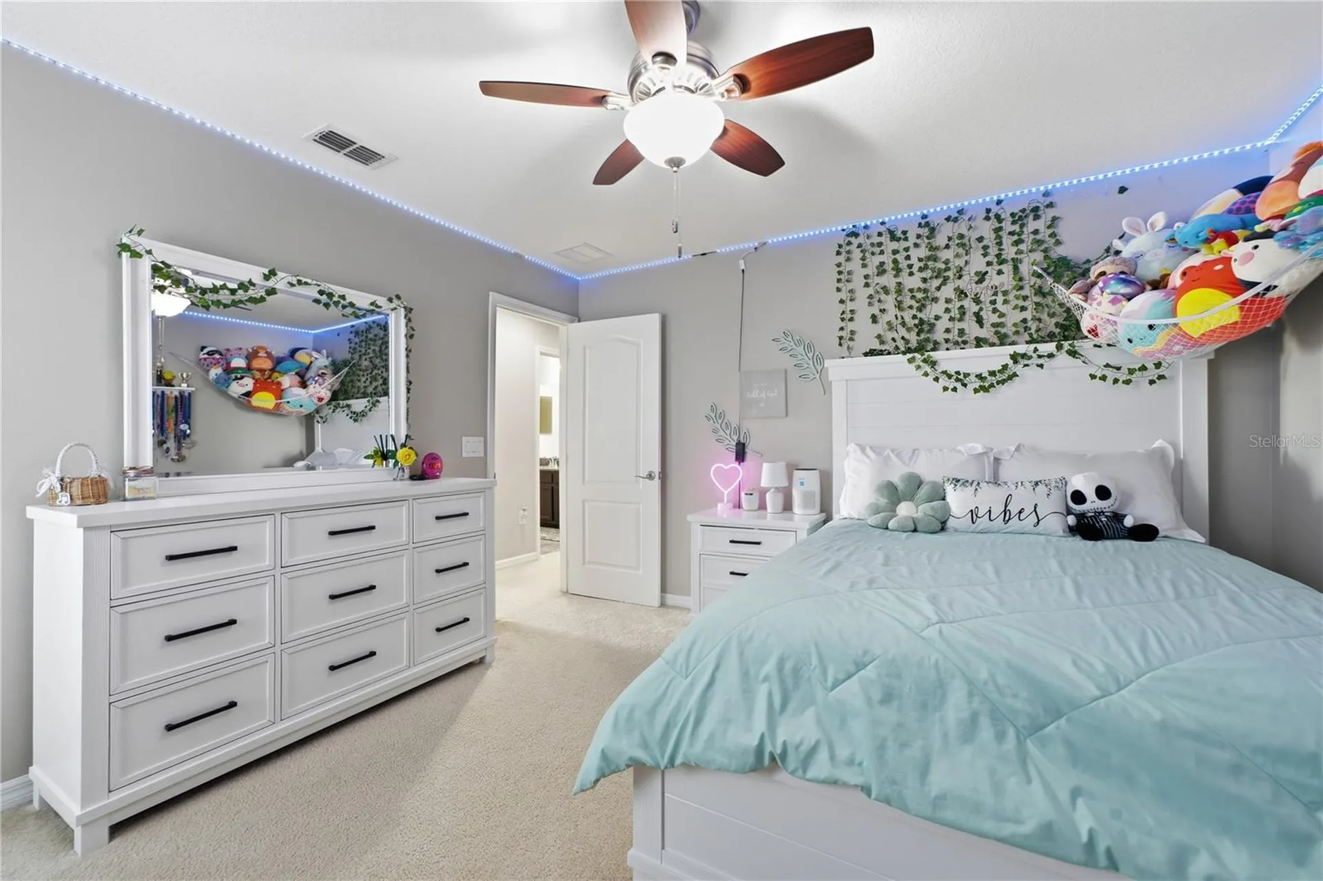 1114 Fountain Coin Loop Orlando FL 32828