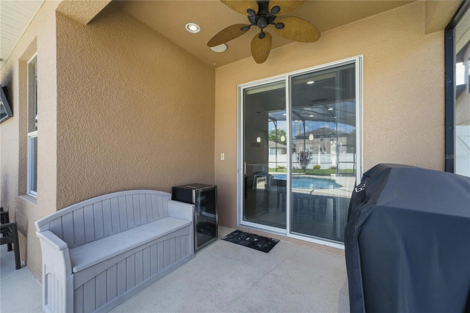 1114 Fountain Coin Loop Orlando FL 32828