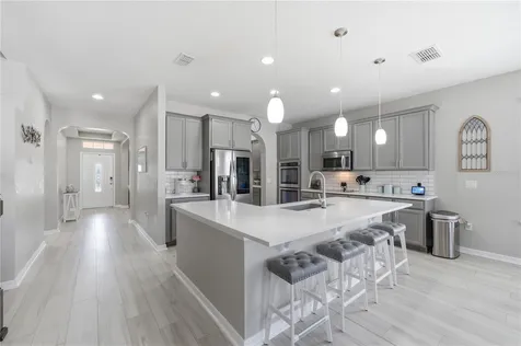 1114 Fountain Coin Loop Orlando FL 32828