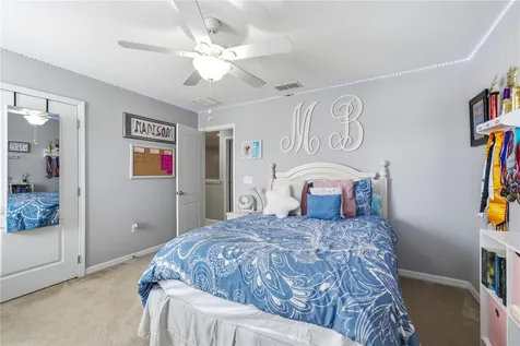 1114 Fountain Coin Loop Orlando FL 32828