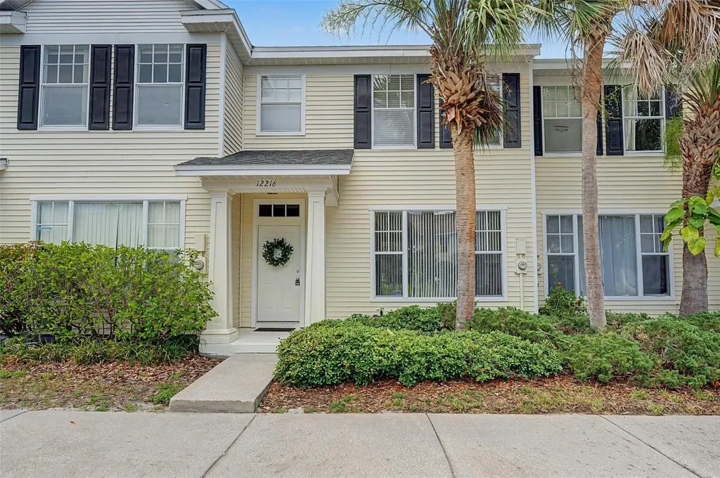 12216 Country White Circle Tampa FL 33635