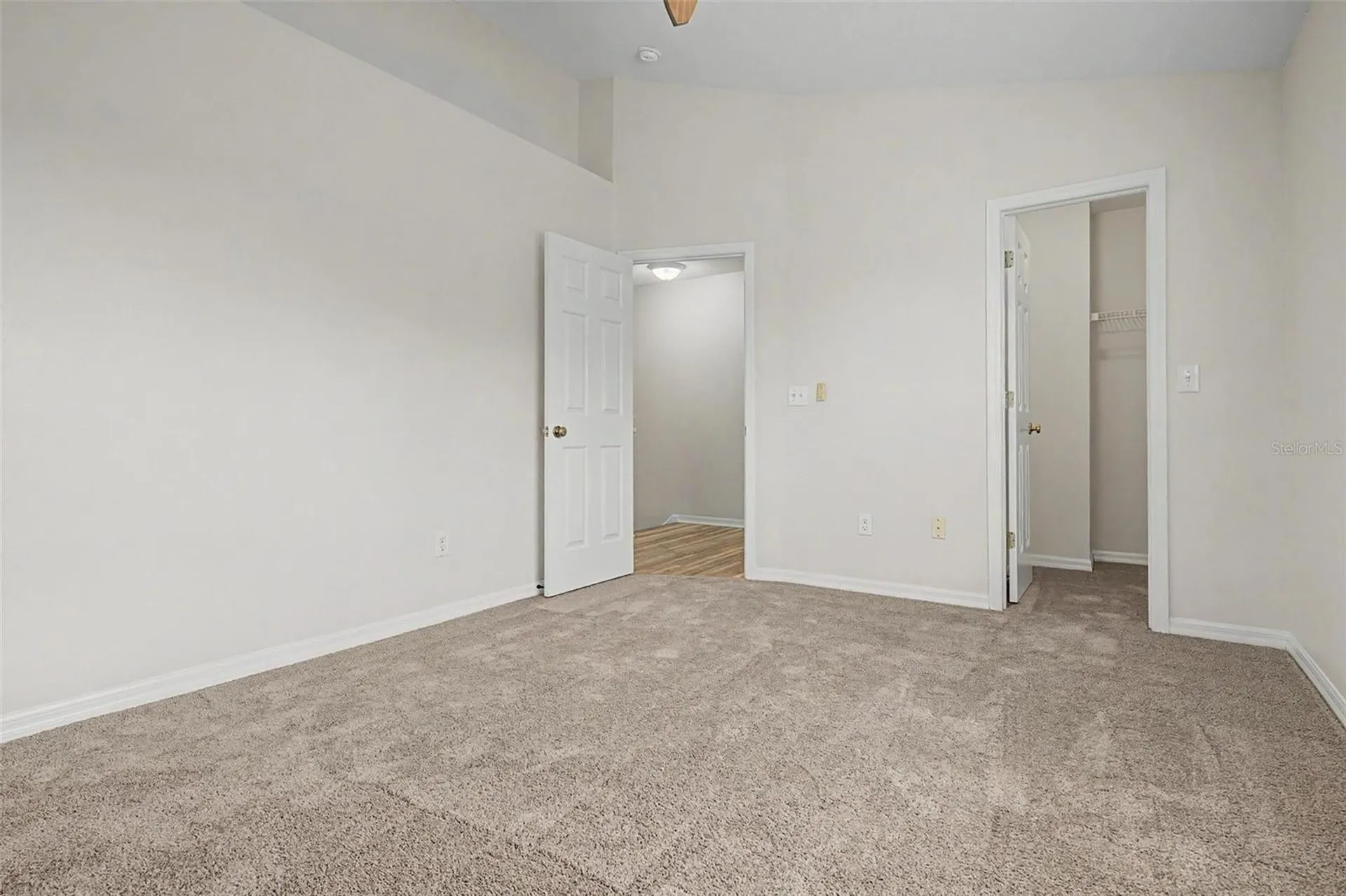 12216 Country White Circle Tampa FL 33635