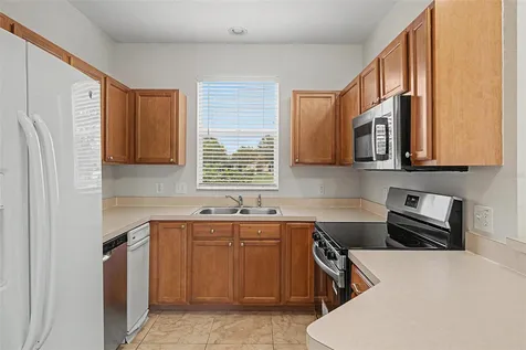 12216 Country White Circle Tampa FL 33635