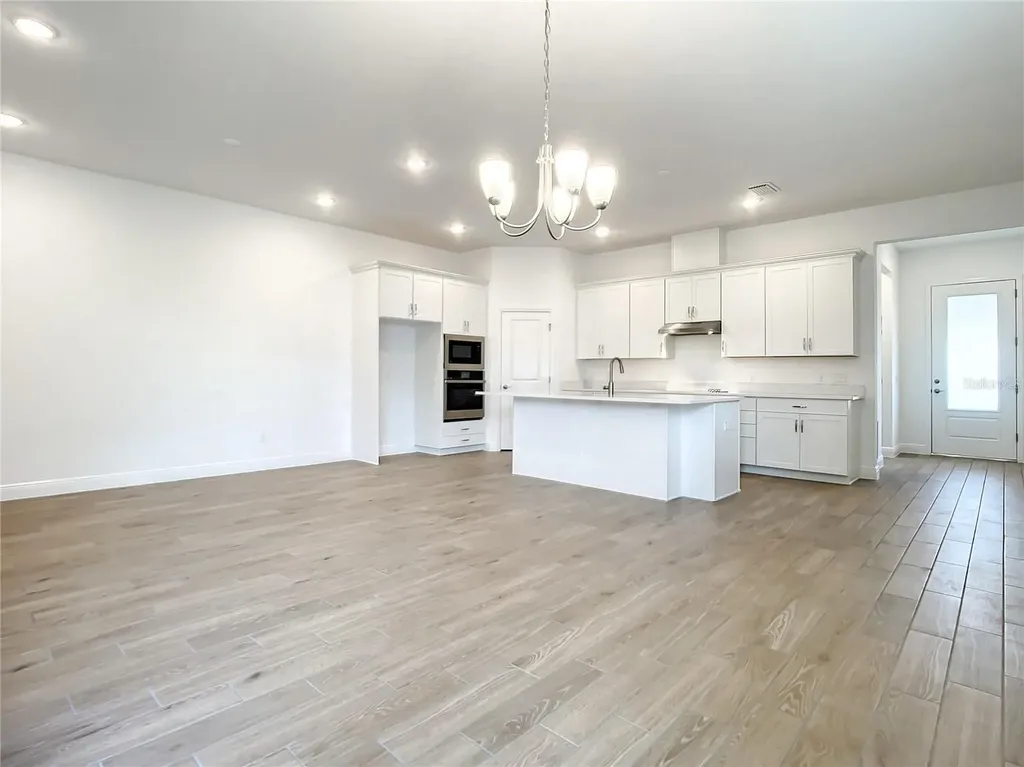 652 Kimber Lane Debary FL 32713