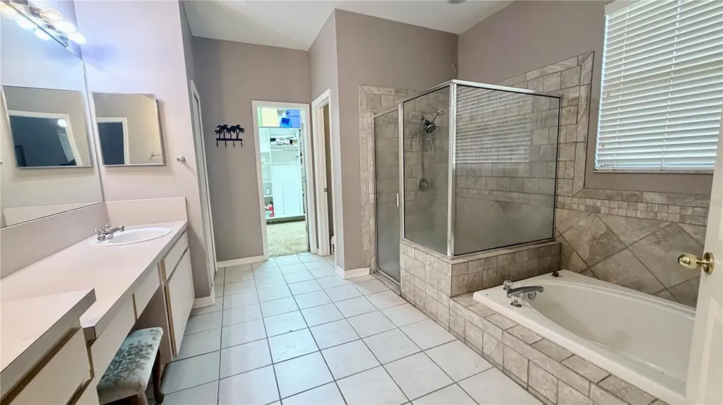 3806 Triple Jump Street Valrico FL 33596