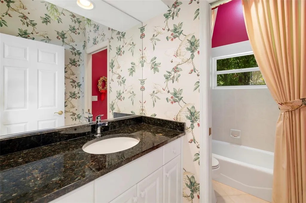 2528 Tom Morris Drive Sarasota FL 34240