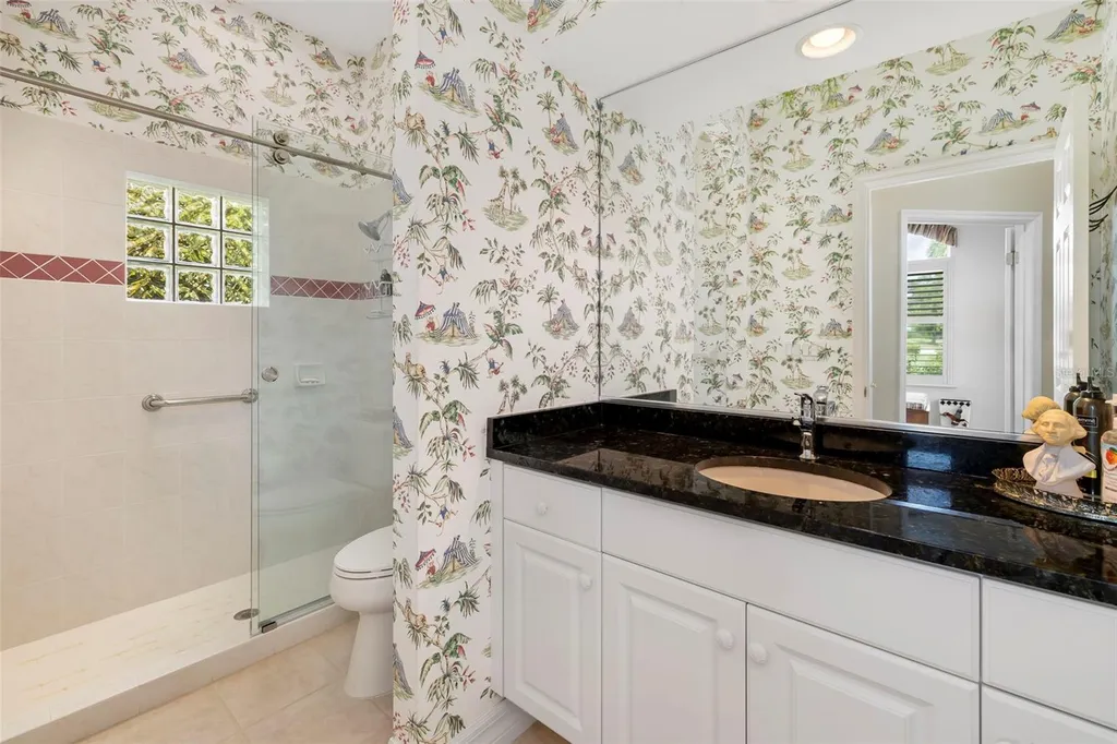 2528 Tom Morris Drive Sarasota FL 34240