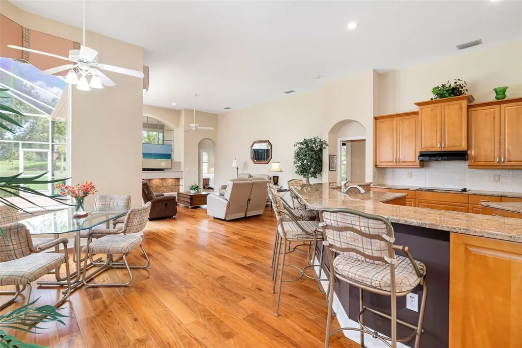 2528 Tom Morris Drive Sarasota FL 34240