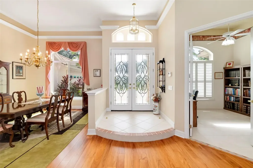 2528 Tom Morris Drive Sarasota FL 34240
