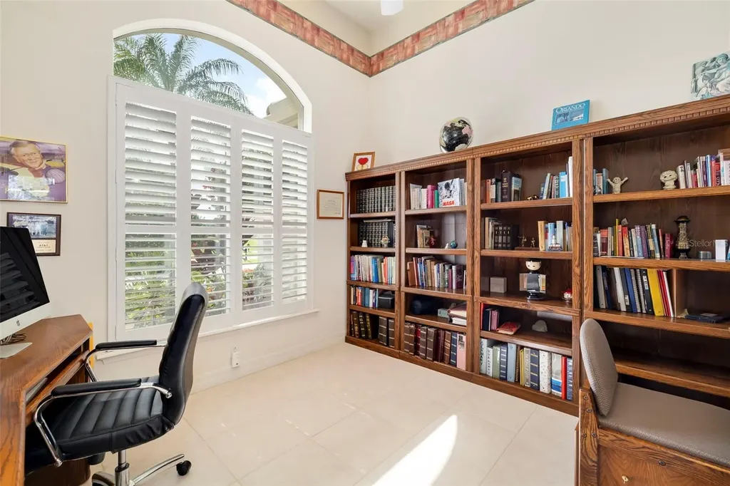 2528 Tom Morris Drive Sarasota FL 34240