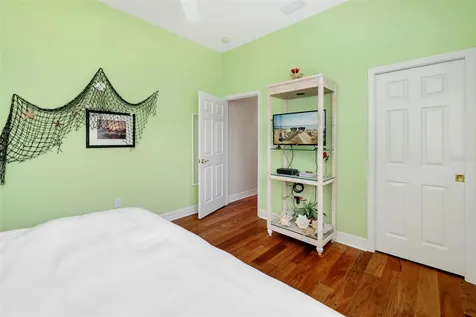 2528 Tom Morris Drive Sarasota FL 34240