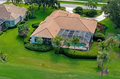 2528 Tom Morris Drive Sarasota FL 34240