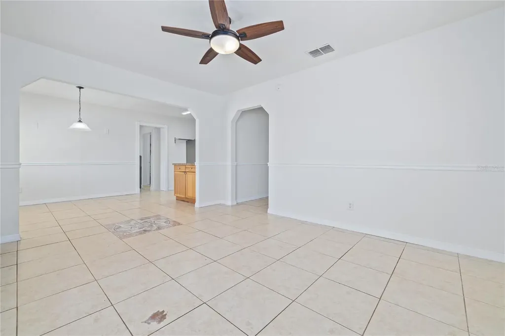 3005 W Kathleen Street Tampa FL 33607