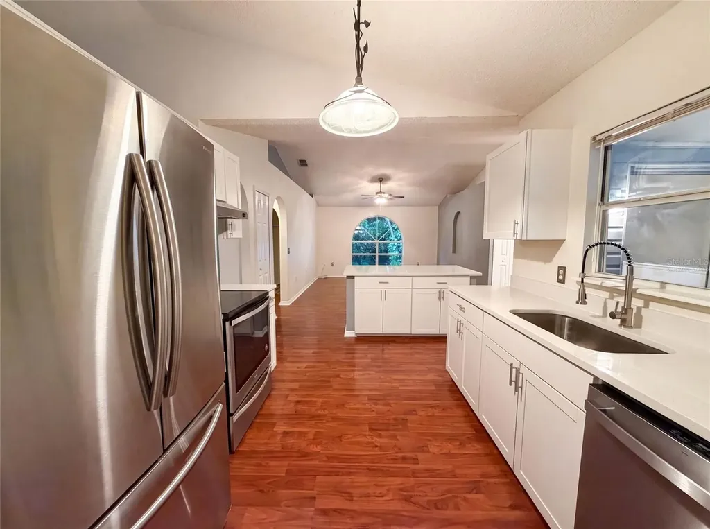 29 Valencia Circle Debary FL 32713