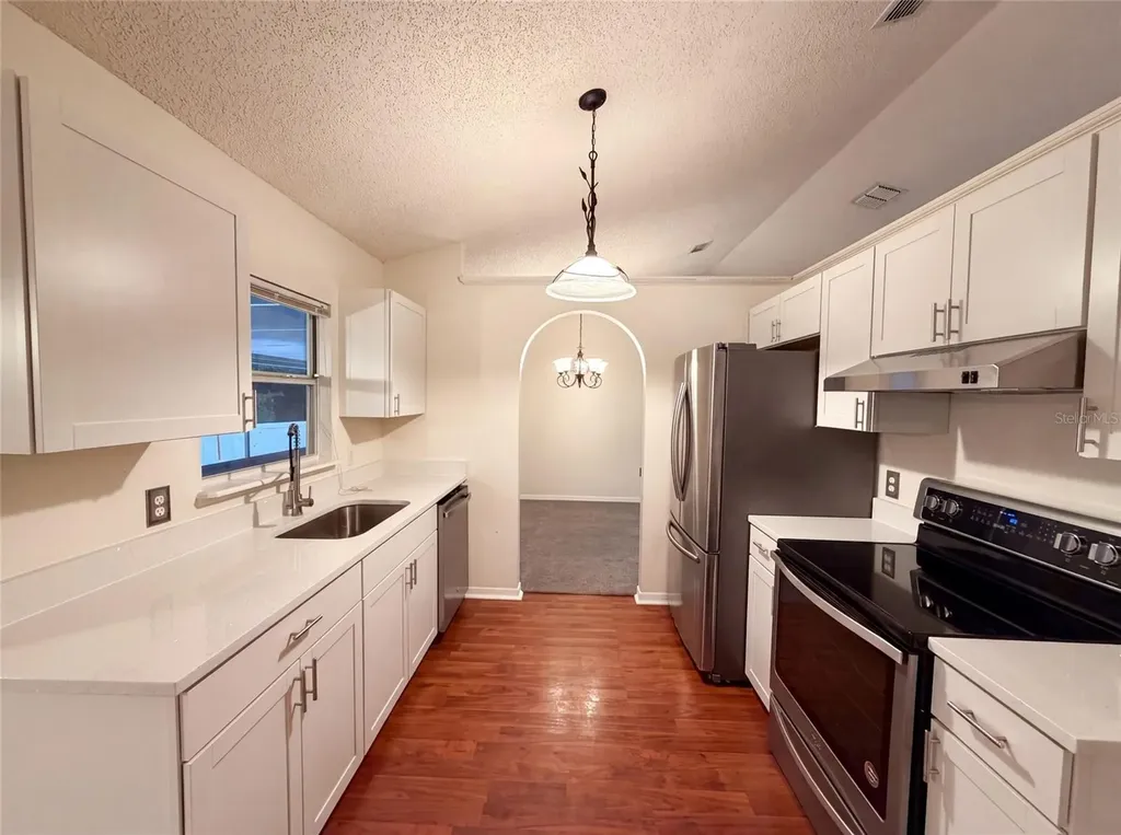29 Valencia Circle Debary FL 32713