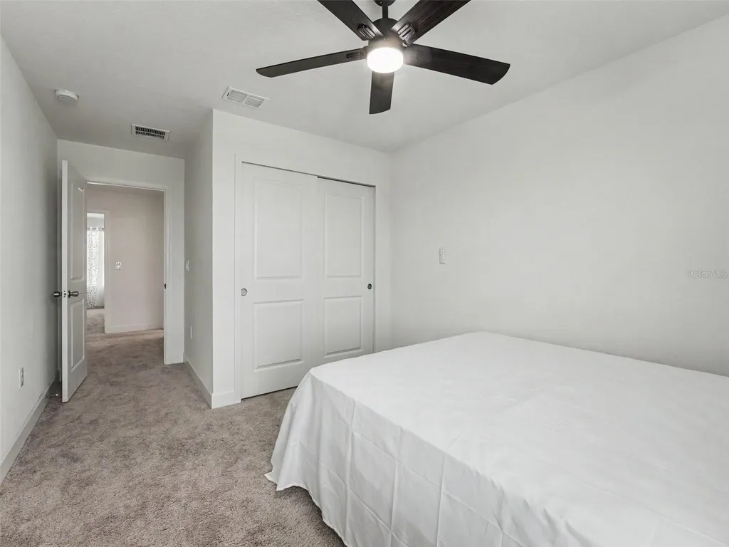 905 Overpool Avenue Davenport FL 33896