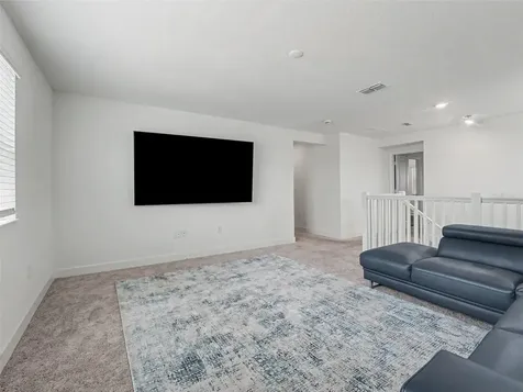 905 Overpool Avenue Davenport FL 33896