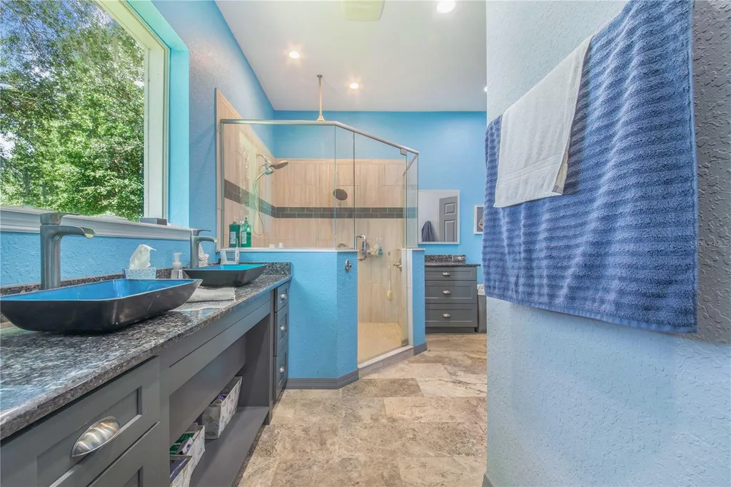 2424 Burns Avenue Lake Wales FL 33898