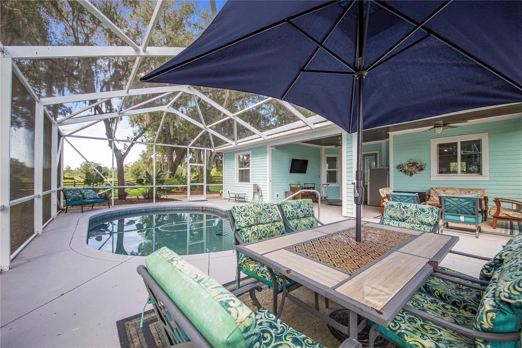 2424 Burns Avenue Lake Wales FL 33898
