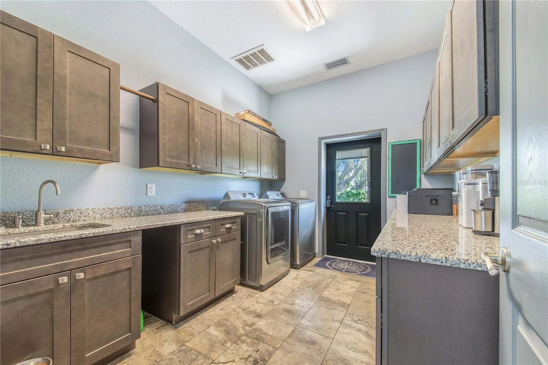2424 Burns Avenue Lake Wales FL 33898