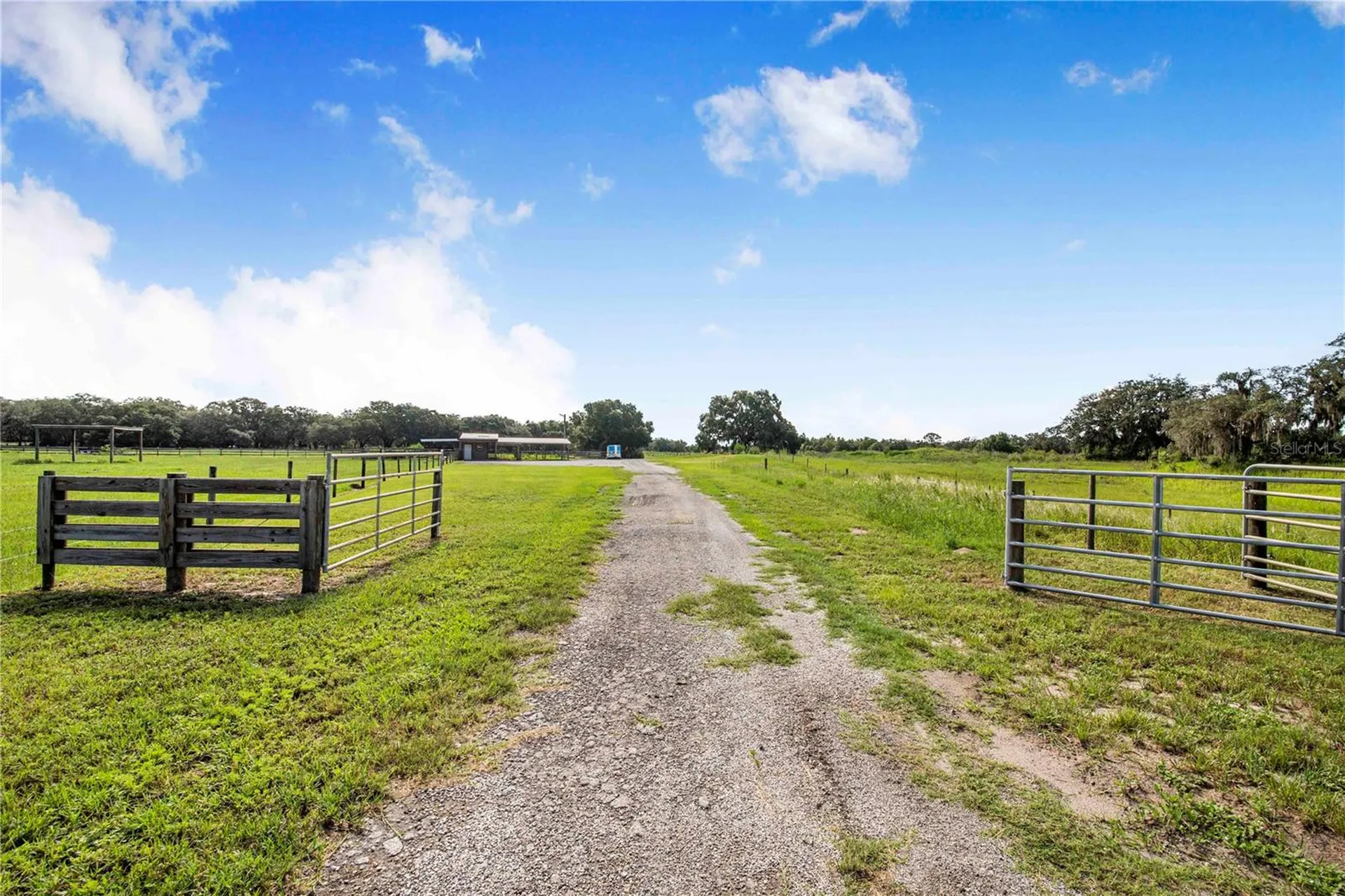 2424 Burns Avenue Lake Wales FL 33898