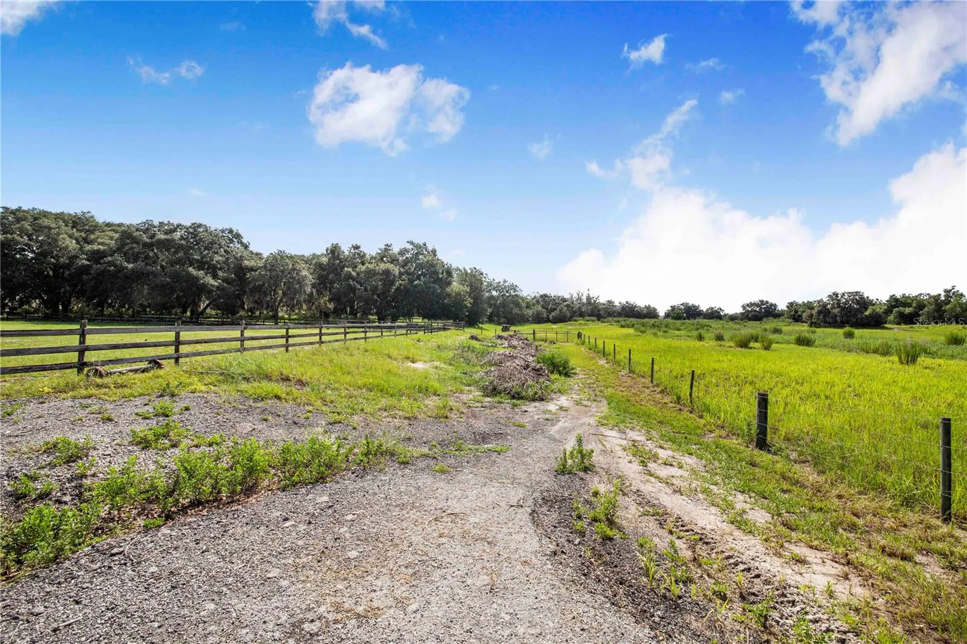 2424 Burns Avenue Lake Wales FL 33898