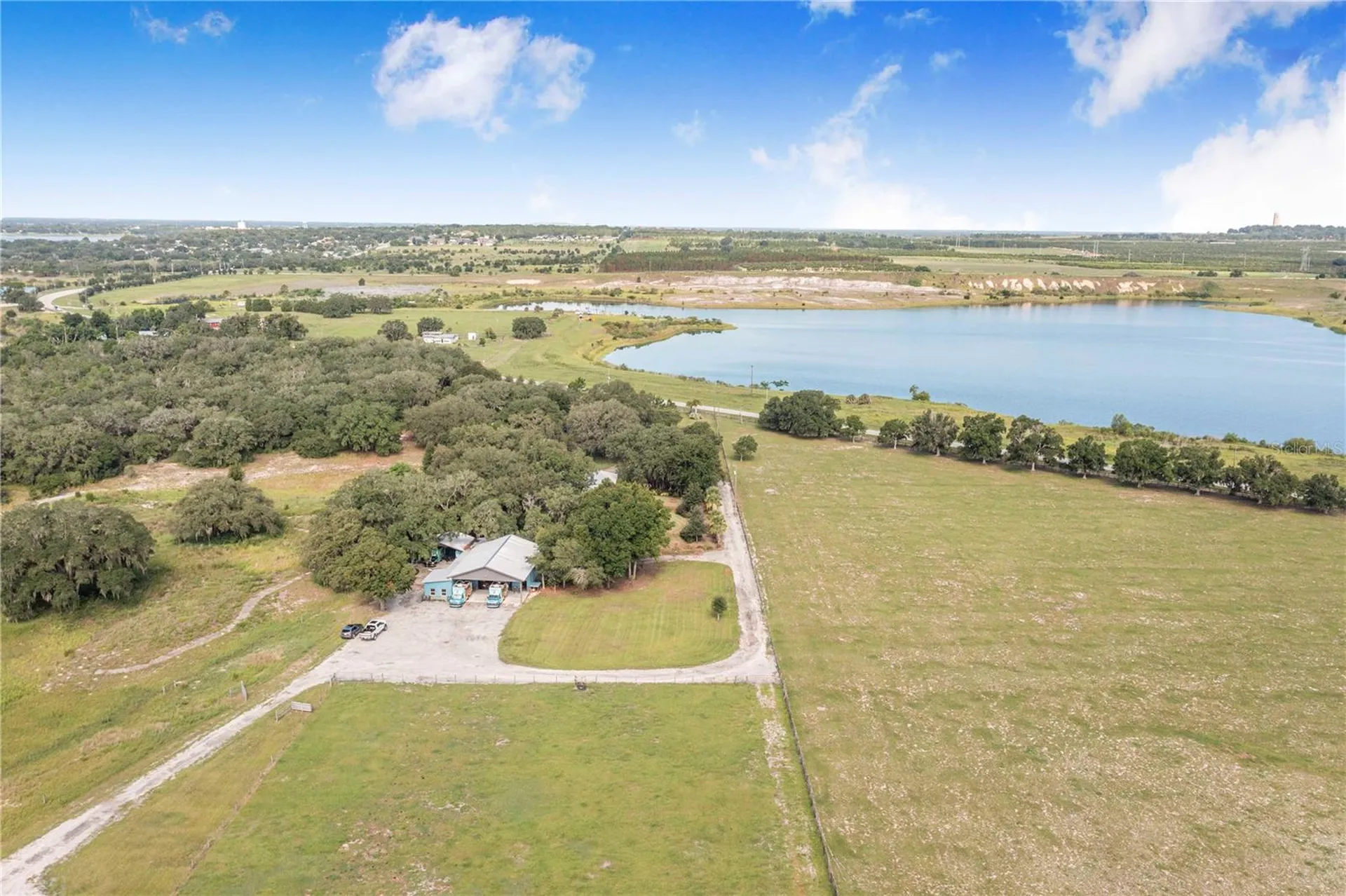 2424 Burns Avenue Lake Wales FL 33898