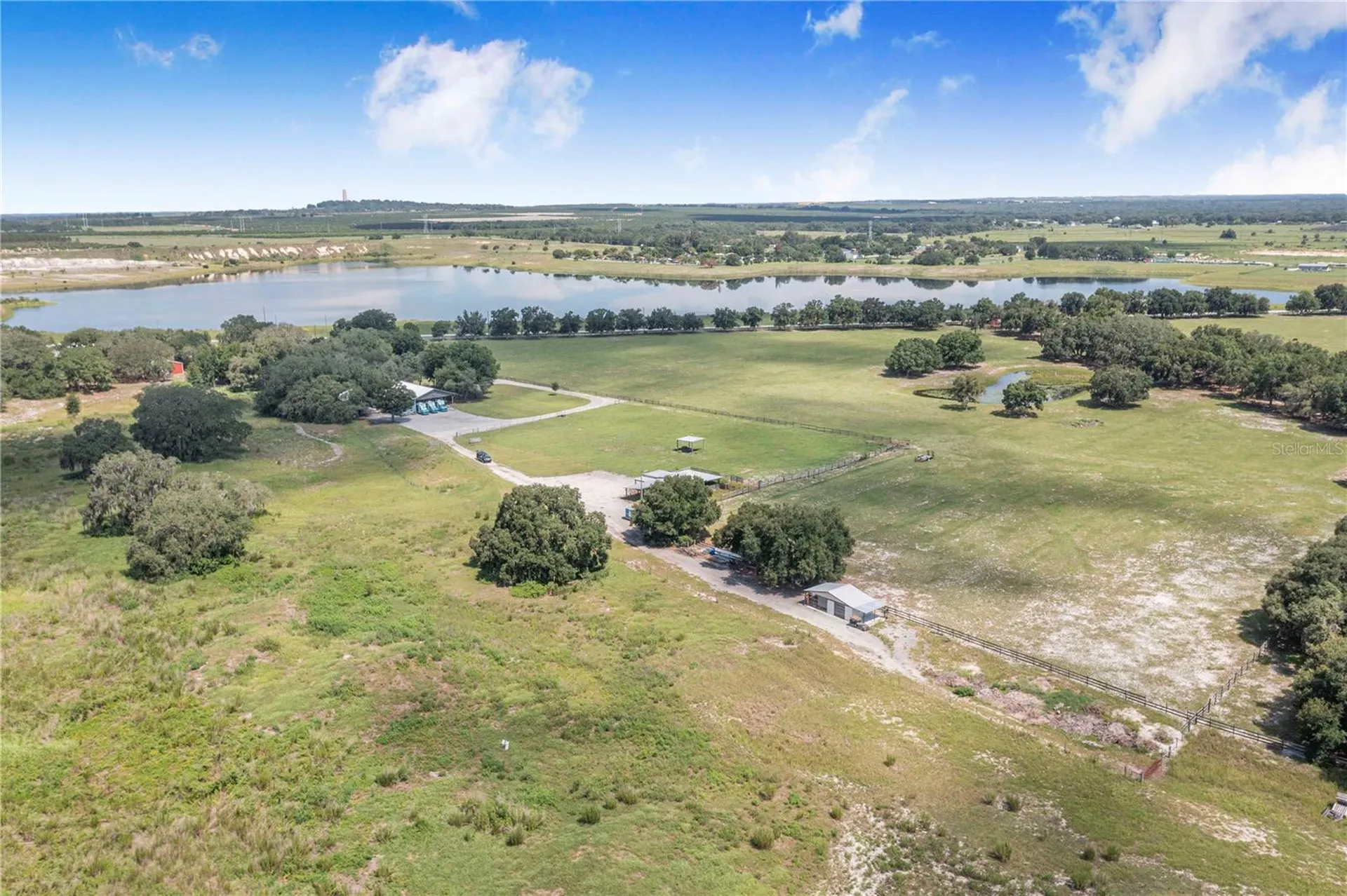 2424 Burns Avenue Lake Wales FL 33898