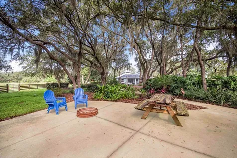 2424 Burns Avenue Lake Wales FL 33898