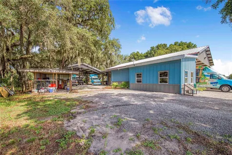 2424 Burns Avenue Lake Wales FL 33898