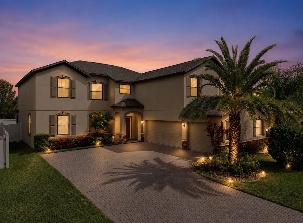 9924 Smarty Jones Drive Ruskin FL 33573
