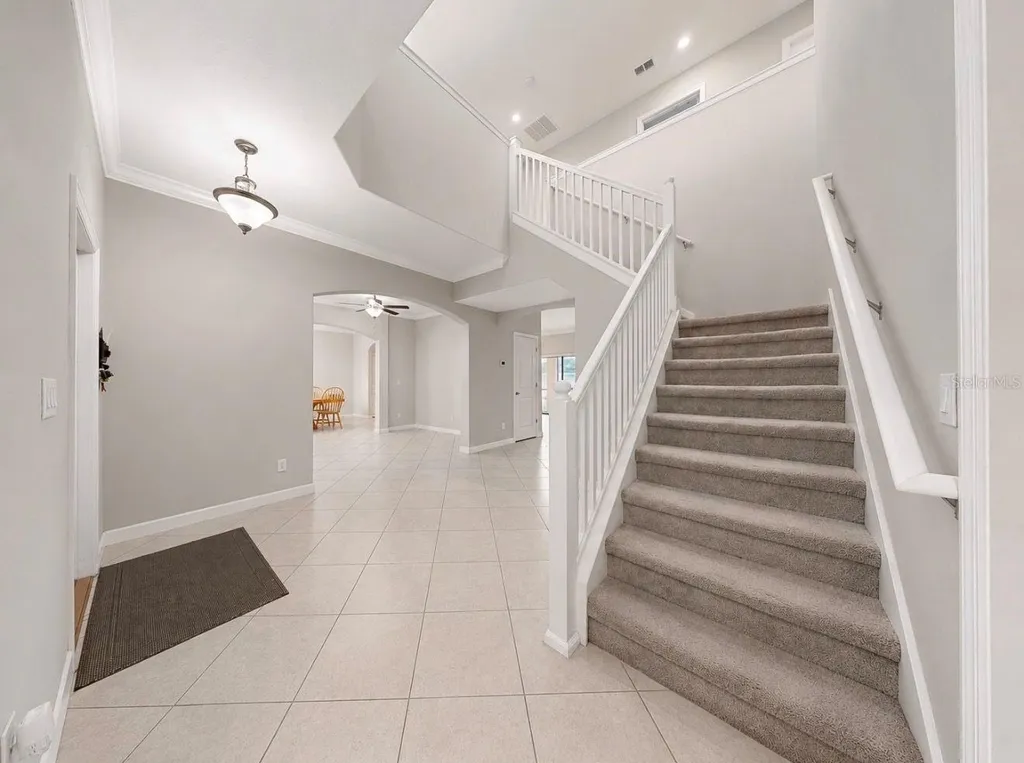 9924 Smarty Jones Drive Ruskin FL 33573