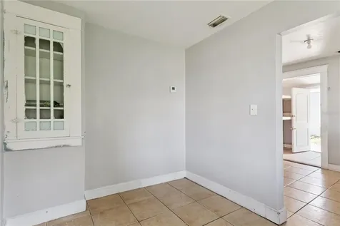 821 N Ridgewood Avenue Daytona Beach FL 32114