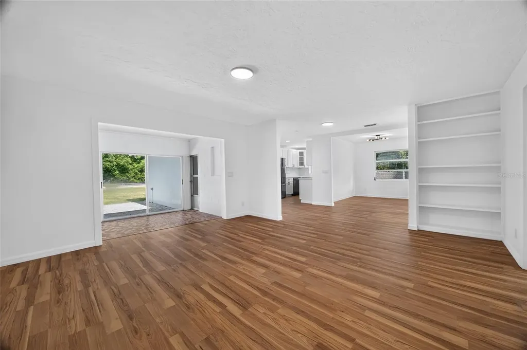 1220 NE 16th Avenue Ocala FL 34470