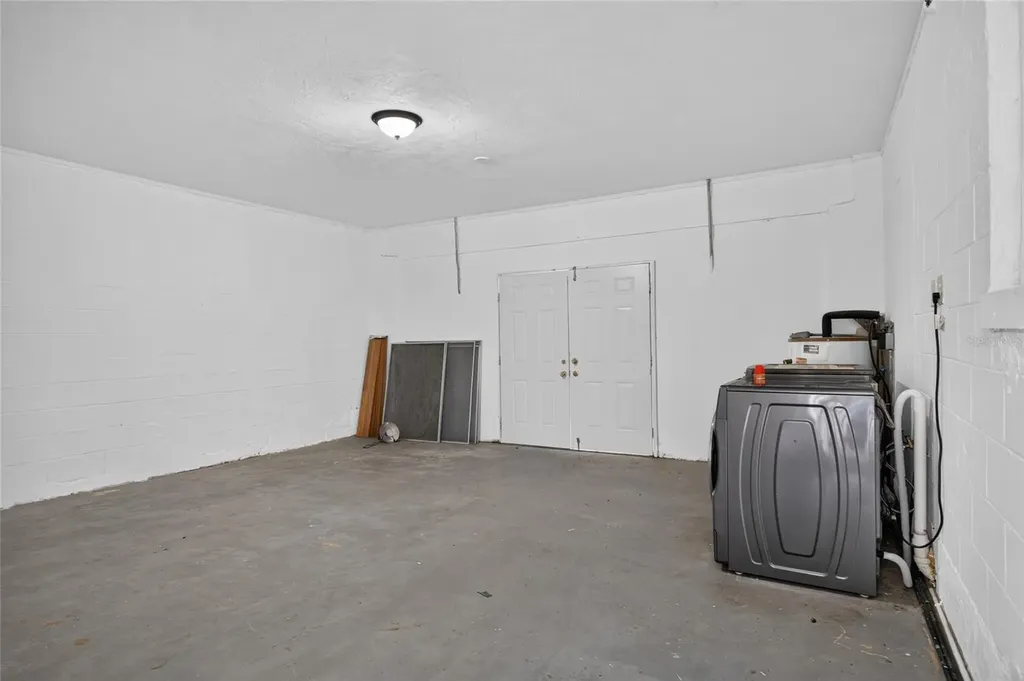 1220 NE 16th Avenue Ocala FL 34470