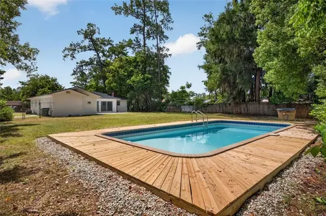 1220 NE 16th Avenue Ocala FL 34470
